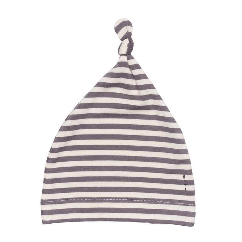 42-Baby-Shower-Gifts-Under-$25-Simple-Stripe-Bamboo-Hat