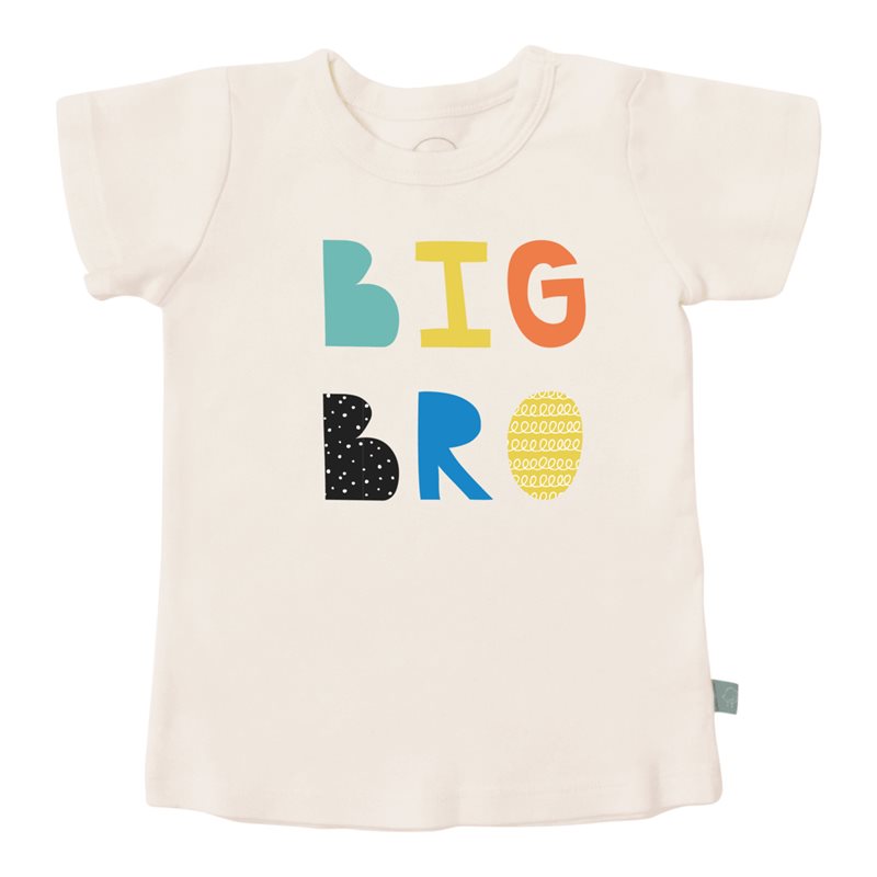 42-Baby-Shower-Gifts-Under-$25-Big-Bro-Graphic-Tee