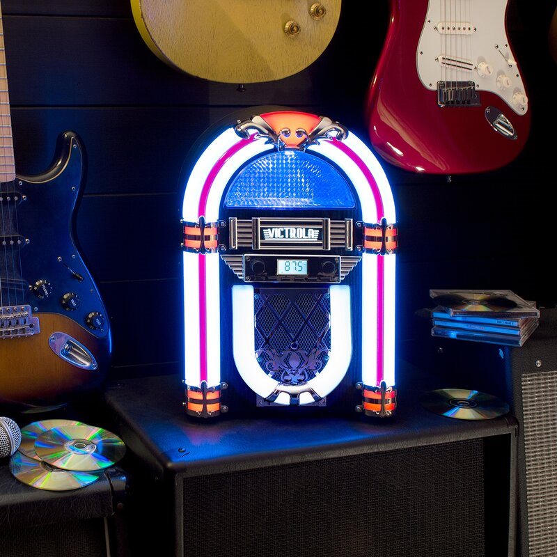 Nostalgic Countertop Jukebox, Victrola