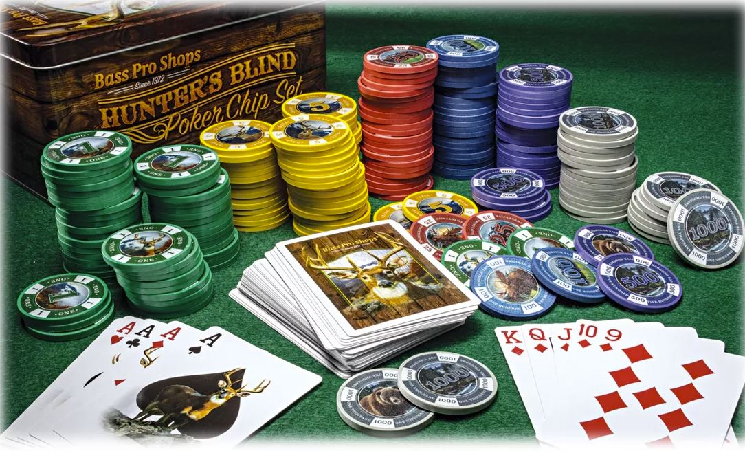 Bass Pro Shops, Hunter's Blind Poker Chip Set