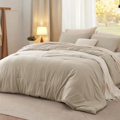 Bedsure Queen Comforter Set, Sand Soft Prewashed Bedding for All Seasons, 3 Pieces GentleSoft™