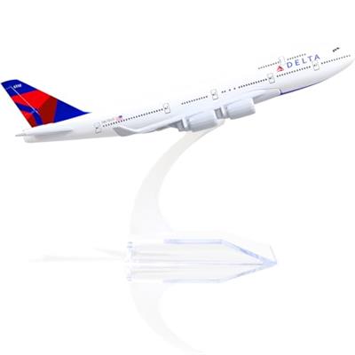 QIYUMOKE Boeing 747 Delta Airlines 1/400 Diecast Metal Airplane Model with Stand Airlines Model Plane Alloy Display Collectible Model Kit for Aviation