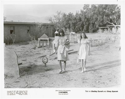 3 Women Original 1977 U.S. Silver Gelatin Single-Weight Photo - Posteritati Movie Poster Gallery