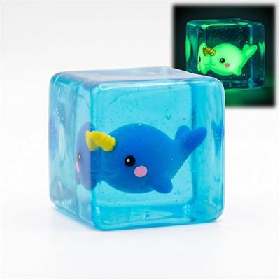 Amazon.com: Cube Squeeze Ball Stress Fidget Toy, Glow in the Dark Ice Gel Filled Cube, Slow Rising Squishy Sensory Toy for Anxiety Relief, Kids and Ad