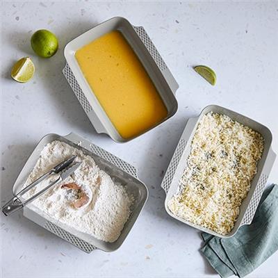 Coating Trays & Tongs - Shop | Pampered Chef US Site