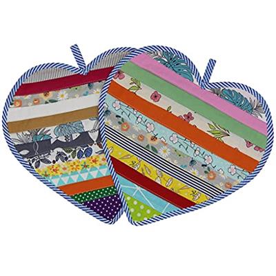 Jukway 2Pcs Heart-Shaped Fabric Patchwork Mats Pot Holders for Kitchen, 100% Cotton Heat Resistant Pads with Hanging Loop,Decorative Potholder Anti-ho