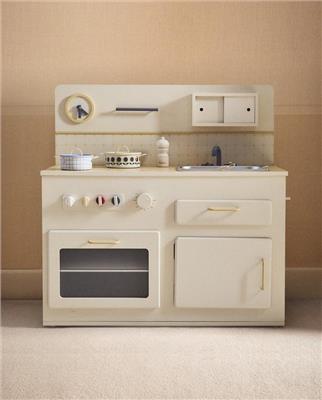 CHILDRENS WOODEN PLAY KITCHEN | Zara Home United Kingdom