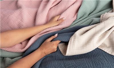 Endy Cotton Muslin Blanket | Twin, Soft Sage