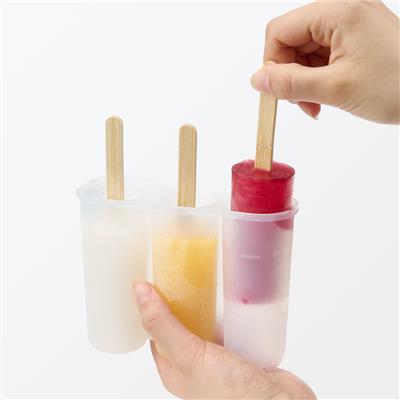 Silicone Ice Tray - Stick & Ice Pop | Kitchen Accessories | MUJI Canada