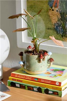 Sprouting Mushroom Planter | Urban Outfitters Canada