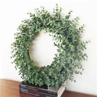 Full Frosted Green Artificial Eucalyptus Leaf Foliage Greenery Wreath 16in