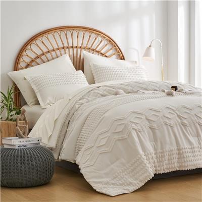 Tufted Comforter Set 7 Piece Bed in a Bag