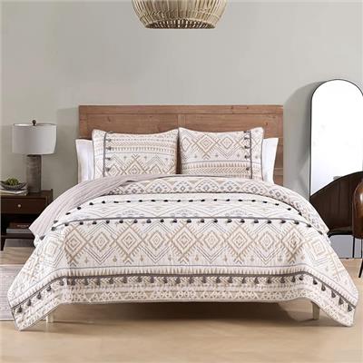 Amazon.com: HORIMOTE HOME Boho Style Beige King Quilt Set with Tassle, Soft and Lightweight Bedspread for All Season, Full Size Bed Coverlet with 2 Ma