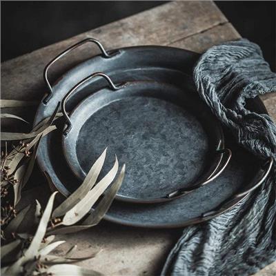 Rustical Food Tray | Full Metal
 – JUGLANA