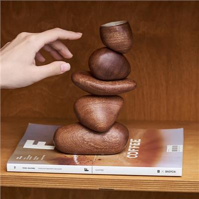 Wooden Pyramid
 – HUZAI WOOD