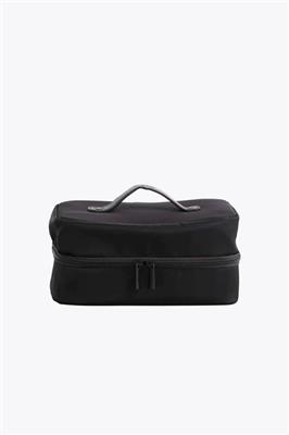 BÉIS The Hanging Cosmetic Case in Black | BÉIS Travel CA