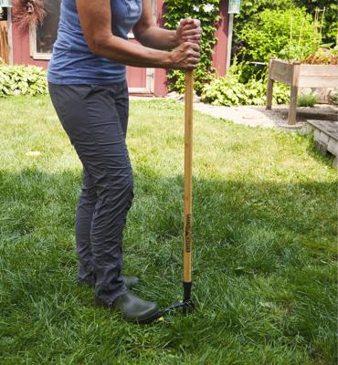Grampas Weeder - Lee Valley Tools