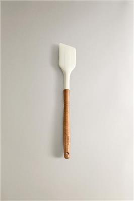 SILICONE AND WOOD SPATULA - Cream | ZARA