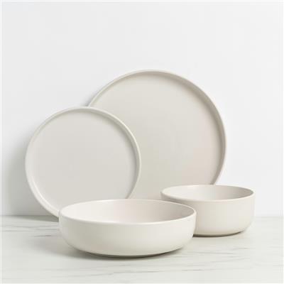 gusto! 16-Piece Dinnerware Set - White