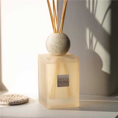 Large Petra Reed Diffuser - Marquis & Dawe