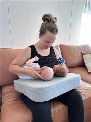 BabyLife Breastfeeding Pillow