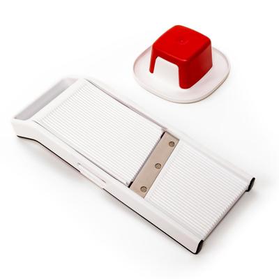 Mando Junior
 – Tupperware Brand