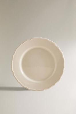 EARTHENWARE DINNER DISH WITH RAISED-DESIGN EDGE - Ecru | ZARA United States