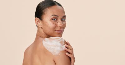 Amazon.com : Native Body Wash Contains Naturally Derived Ingredients | For Women & Men, Sulfate, Paraben, & Dye Free Leaving Skin Soft and Hydrated |V