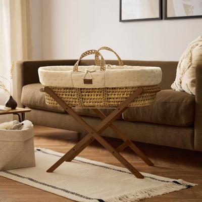 Organic Dimple Quilted Moses Basket, Mattress & Walnut Foldable Stand ‐ The Little Green Sheep