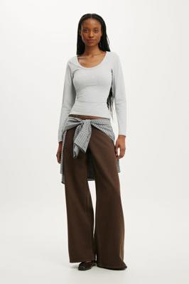 Everyday Smooth Scoop Neck Long Sleeve