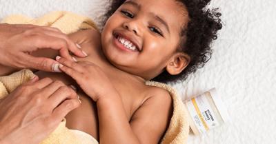 Amazon.com: Aveeno Baby Healthy Start Nourishing Newborn Wash, Hypoallergenic Baby Body Wash, Prebiotic Oat, Gently Cleanses Sensitive Skin, No added