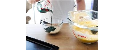 Pyrex Measuring Jug 500ml | Capacity 568ml / 20 Ounce | P586 : Amazon.co.uk: Home & Kitchen