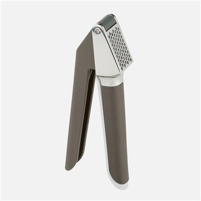 Ricardo Garlic Press with Cleaning Tool