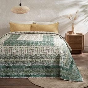 Antigoni Bedspread | Dunelm