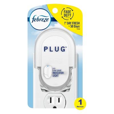 Febreze Odor-Fighting Fade Defy Plug Air Freshener - Warmer Device: Solid Form, 1-Pack, White, Dye-F