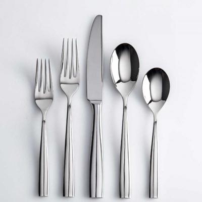 5 Piece Place Setting | William Ashley
