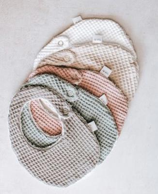 Waffle Weave Bib | Koosh-uhn