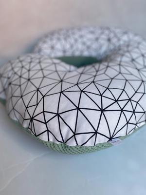 Waffle Weave Feeding Pillow | Koosh-uhn