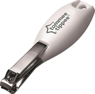 Tommee Tippee Everyday Essentials Baby Nail Clippers, Suitable for 0m+, Newborn Nail Scissors with Rounded Edges and Moulded Handle to Prevent Slippin