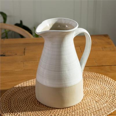 2 1/2 Qt Pitcher in White - Louisville Pottery Collection