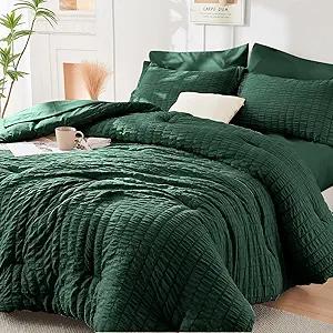 Amazon.com: HYMOKEGE Emerald Green King Size Comforter Set Seersucker 7 Pieces, All Season Luxury Bed in a Bag for Bedroom, Bedding Set with Comforter