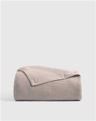 Organic Ribbed Cotton Coverlet in Sand