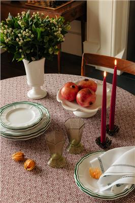 Zita Scalloped Dessert Plates, Set of 4
