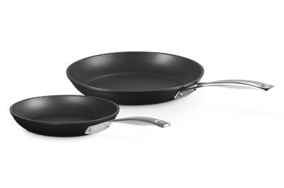 Le Creuset Toughened Non-Stick 2-Piece Shallow Frying Pan Set