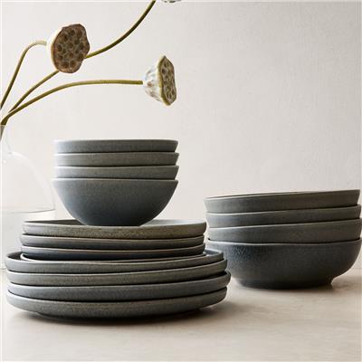 Kanto Stoneware Dinnerware Set of 16 - Modern Elegance | West Elm