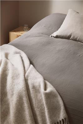 Taupe Cotton Muslin Bedspread at H&M Home | H&M CA
