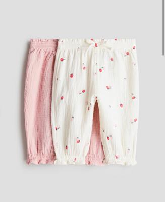 White/Strawberries 2-pack cotton muslin trousers for kids | H&M GB