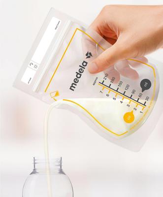 Medela Easy Pour Breast Milk Storage Bags - Pack of 50 – Mamas & Papas UK