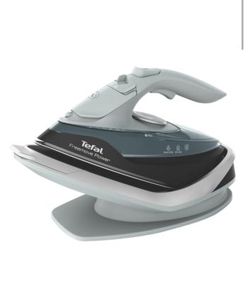 Tefal Freemove Power Steam Iron FV6673