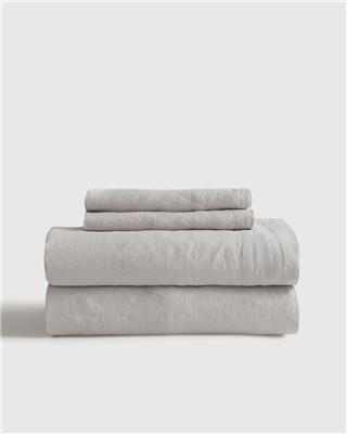Linen Sheets in Light Grey